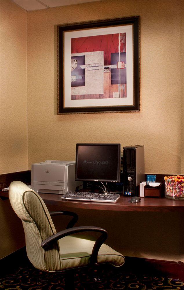 Springhill Suites By Marriott Atlanta Кеннесо Екстер'єр фото