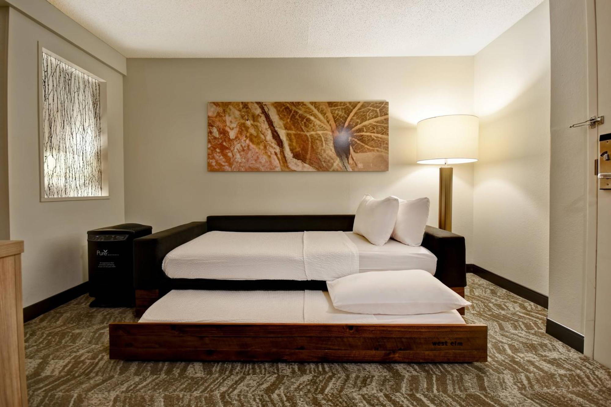 Springhill Suites By Marriott Atlanta Кеннесо Екстер'єр фото