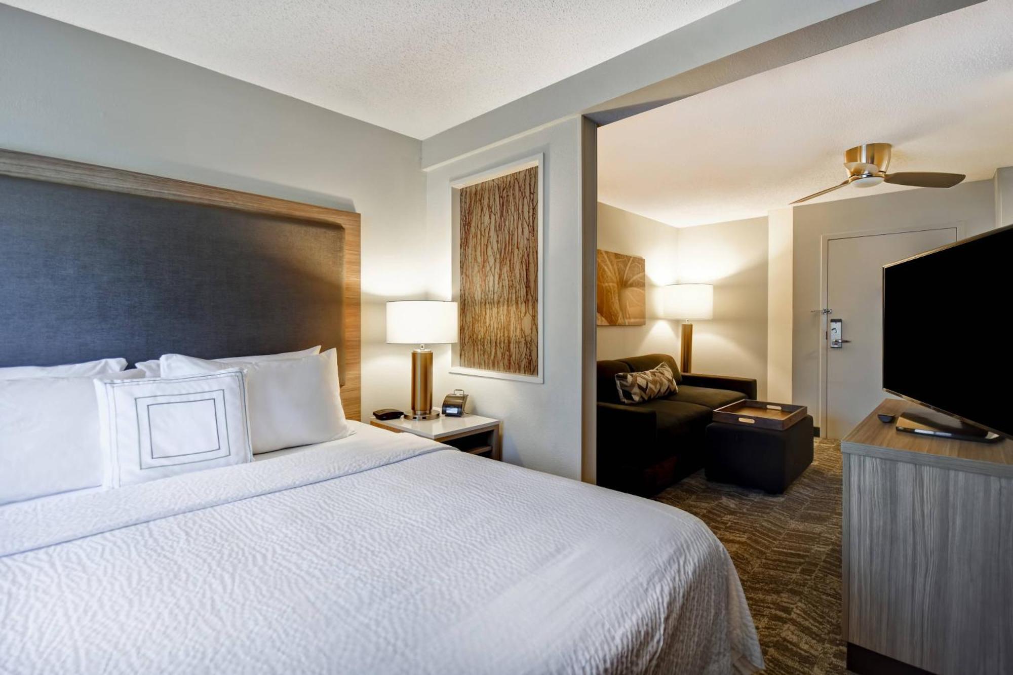 Springhill Suites By Marriott Atlanta Кеннесо Екстер'єр фото