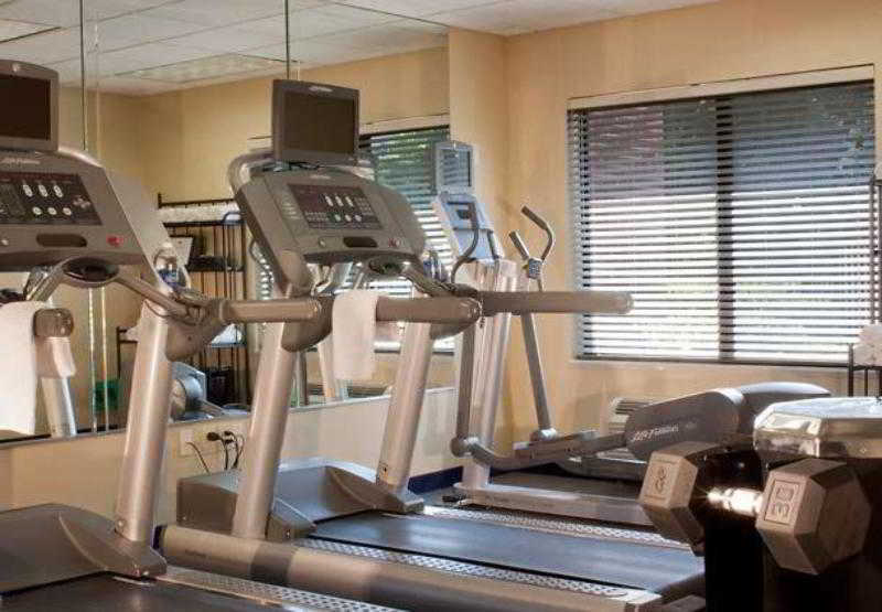 Springhill Suites By Marriott Atlanta Кеннесо Екстер'єр фото